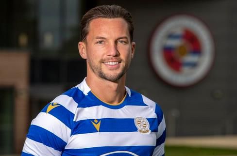日韩av男人的天堂